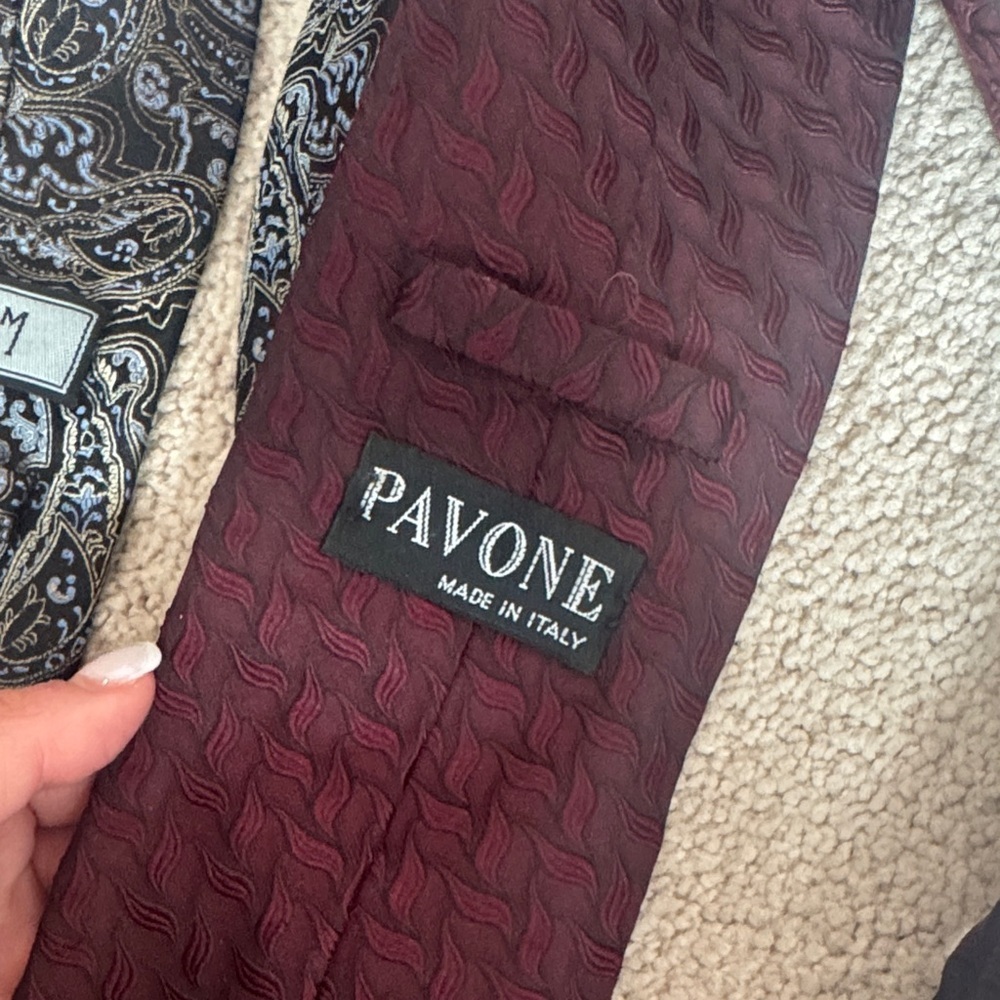 Bundle of men’s silk ties - Picture 7 of 9